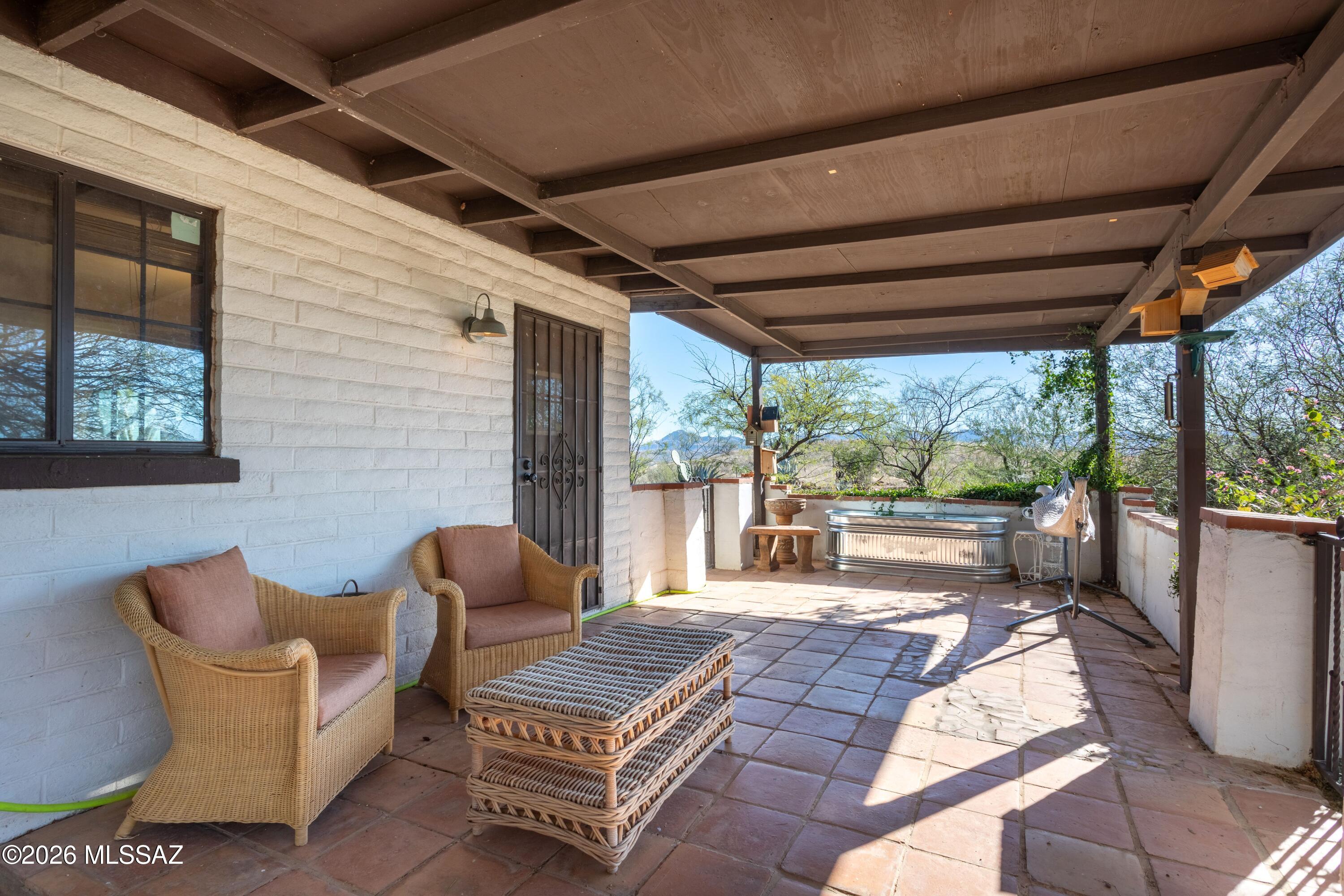 13520 West Universal Ranch Road Arivaca, AZ 85601 - Photo 5 of 48 019bc925-8f50-71e5-8f9f-00a043f274a9