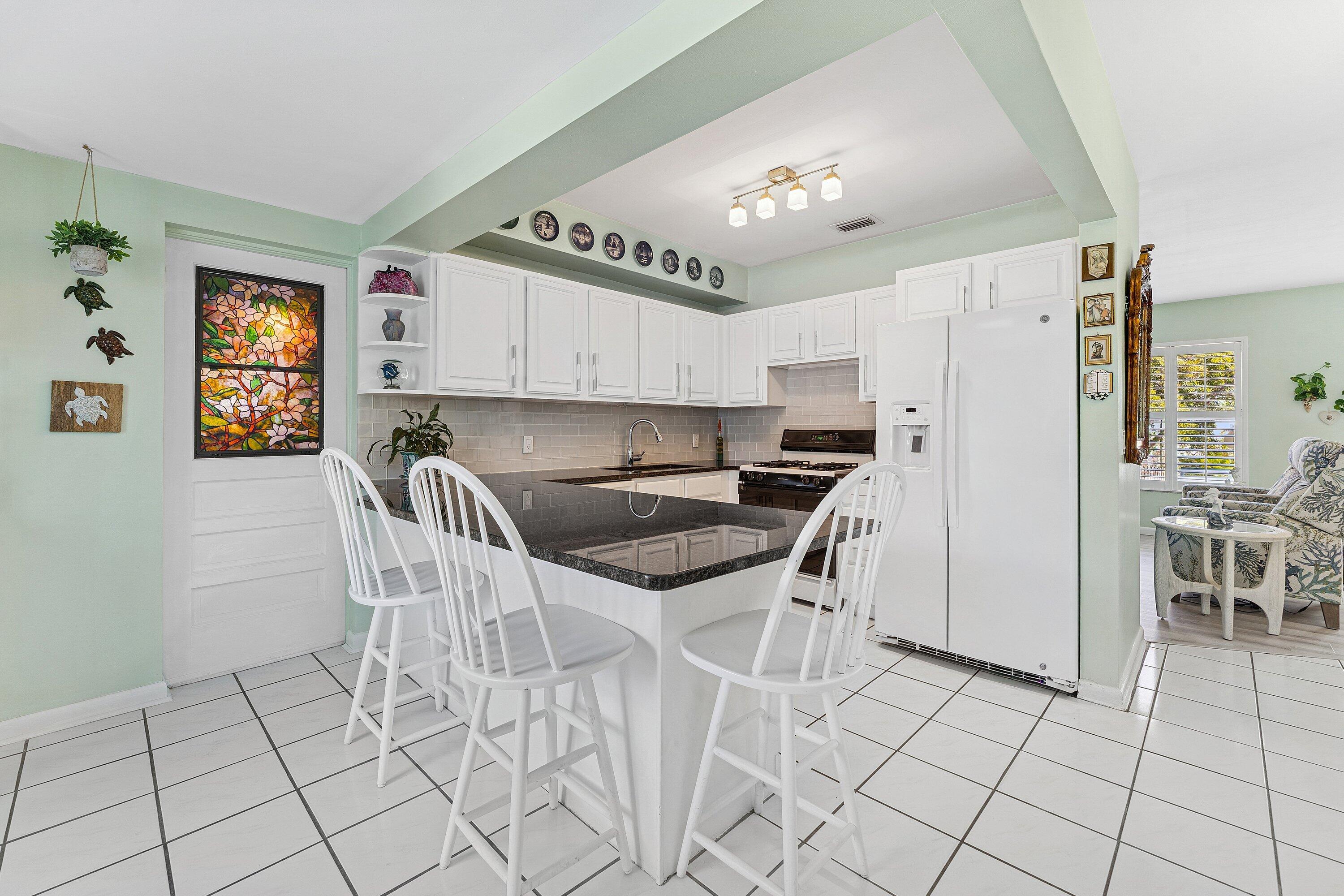 3421 Eastview Avenue West Palm Beach, FL 33407 - Photo 11 of 48 014-3421EastviewAvenue-WestPalmBeach-FL-