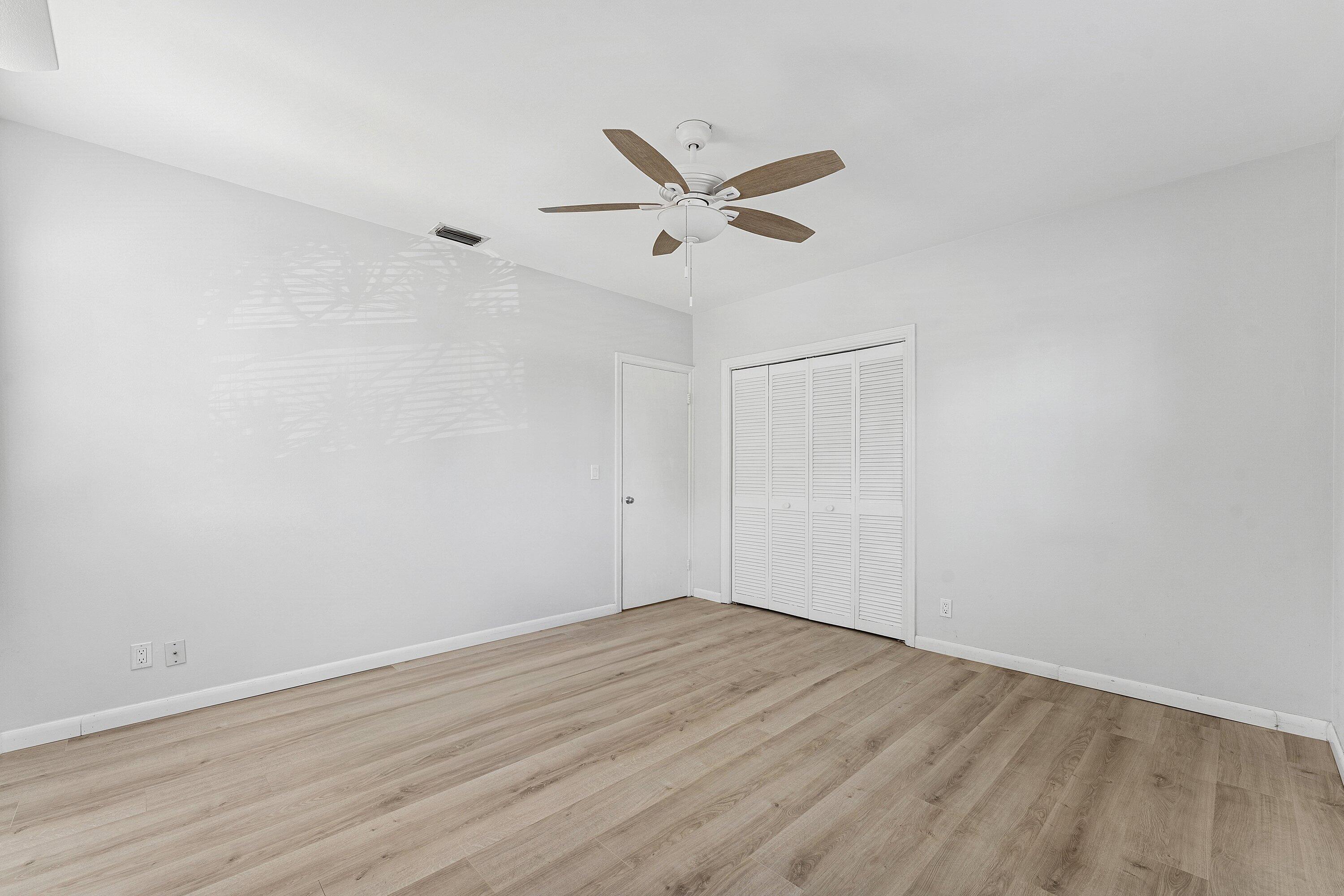 3421 Eastview Avenue West Palm Beach, FL 33407 - Photo 17 of 48 020-3421EastviewAvenue-WestPalmBeach-FL-