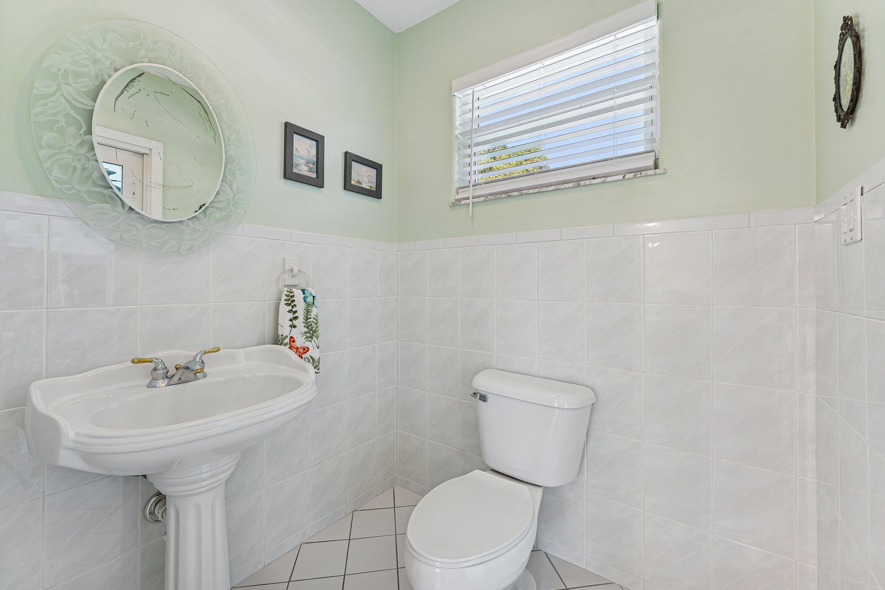 3421 Eastview Avenue West Palm Beach, FL 33407 - Photo 29 of 48 031-3421EastviewAvenue-WestPalmBeach-FL-