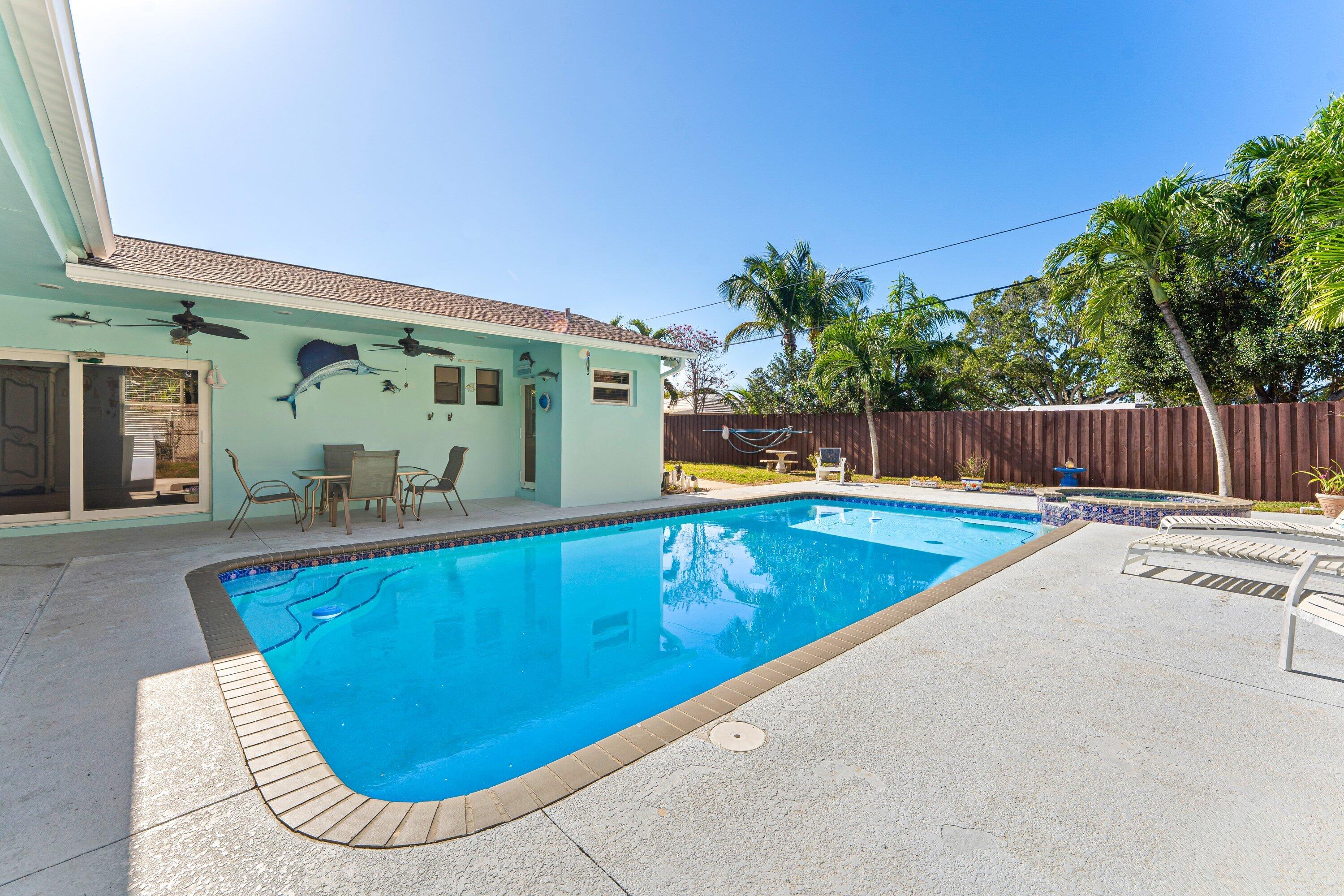 3421 Eastview Avenue West Palm Beach, FL 33407 - Photo 32 of 48 035-3421EastviewAvenue-WestPalmBeach-FL-