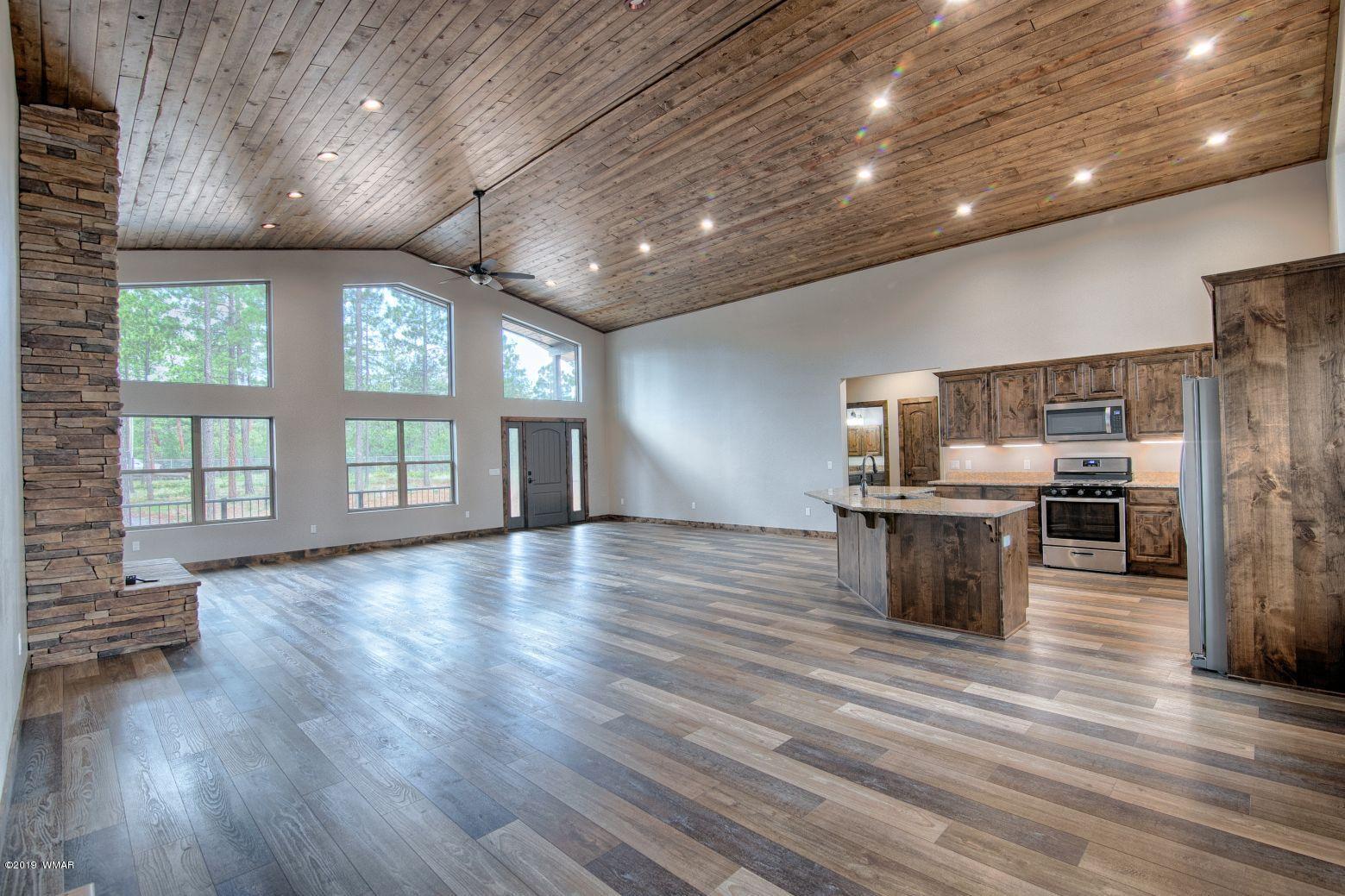 5030 Rim Spur Lakeside, AZ 85929 - Photo 9 of 25 Gallery Image 9