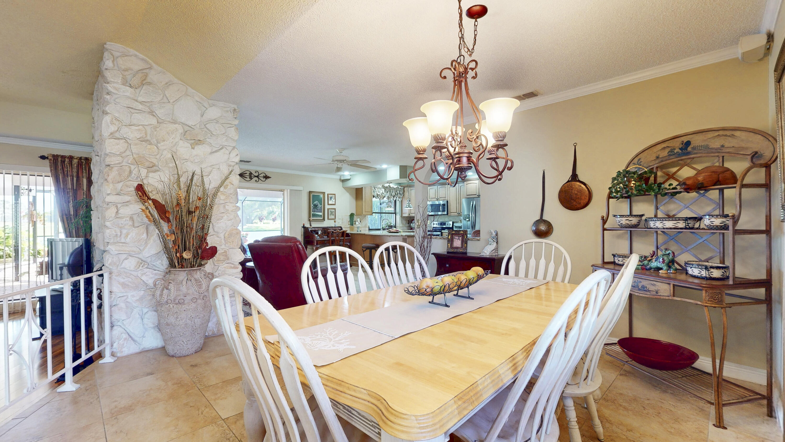 2025 Southeast Erwin Road Port St. Lucie, FL 34952 - Photo 28 of 76 iPixx_01_11