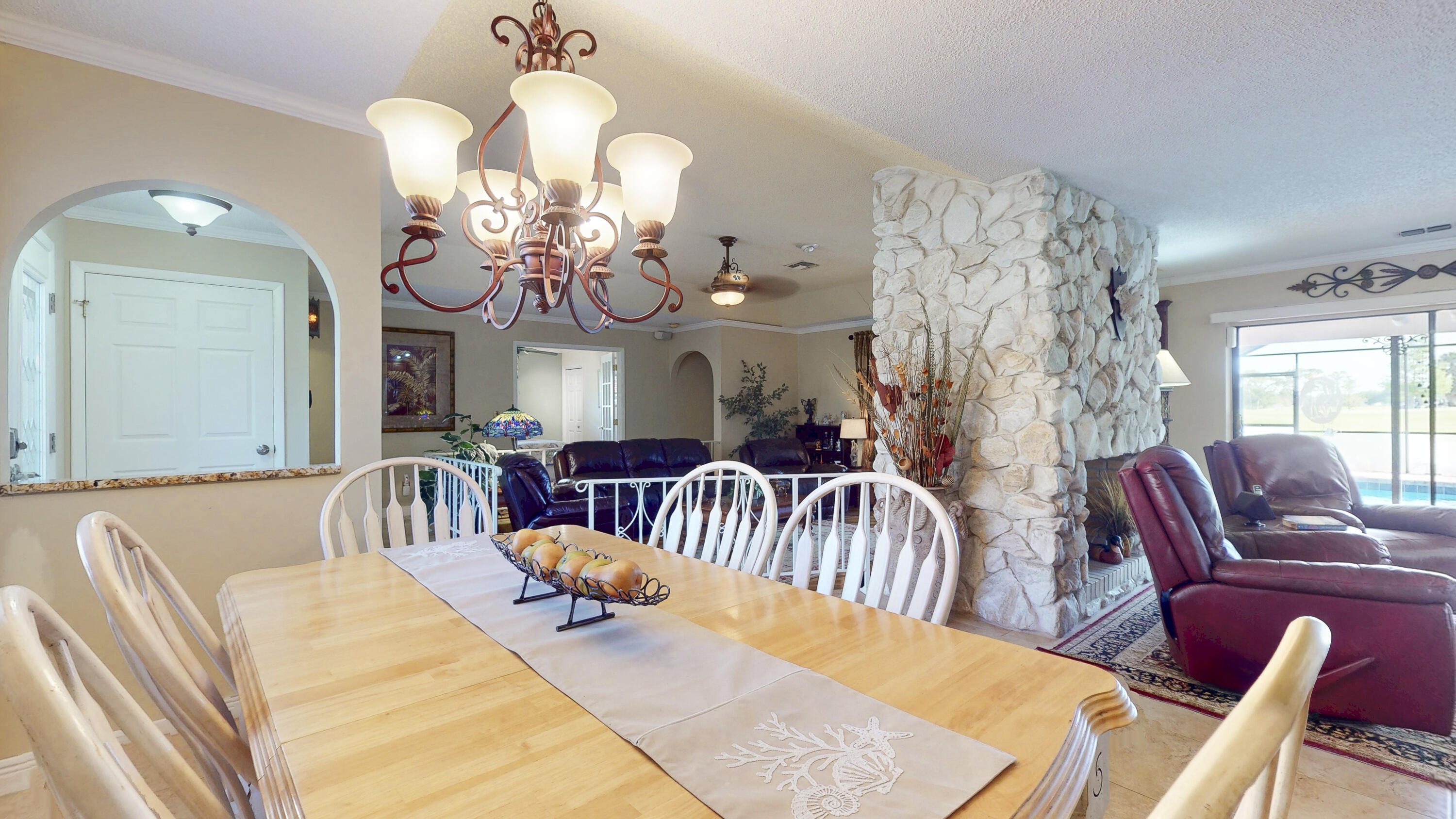 2025 Southeast Erwin Road Port St. Lucie, FL 34952 - Photo 29 of 76 iPixx_01_10