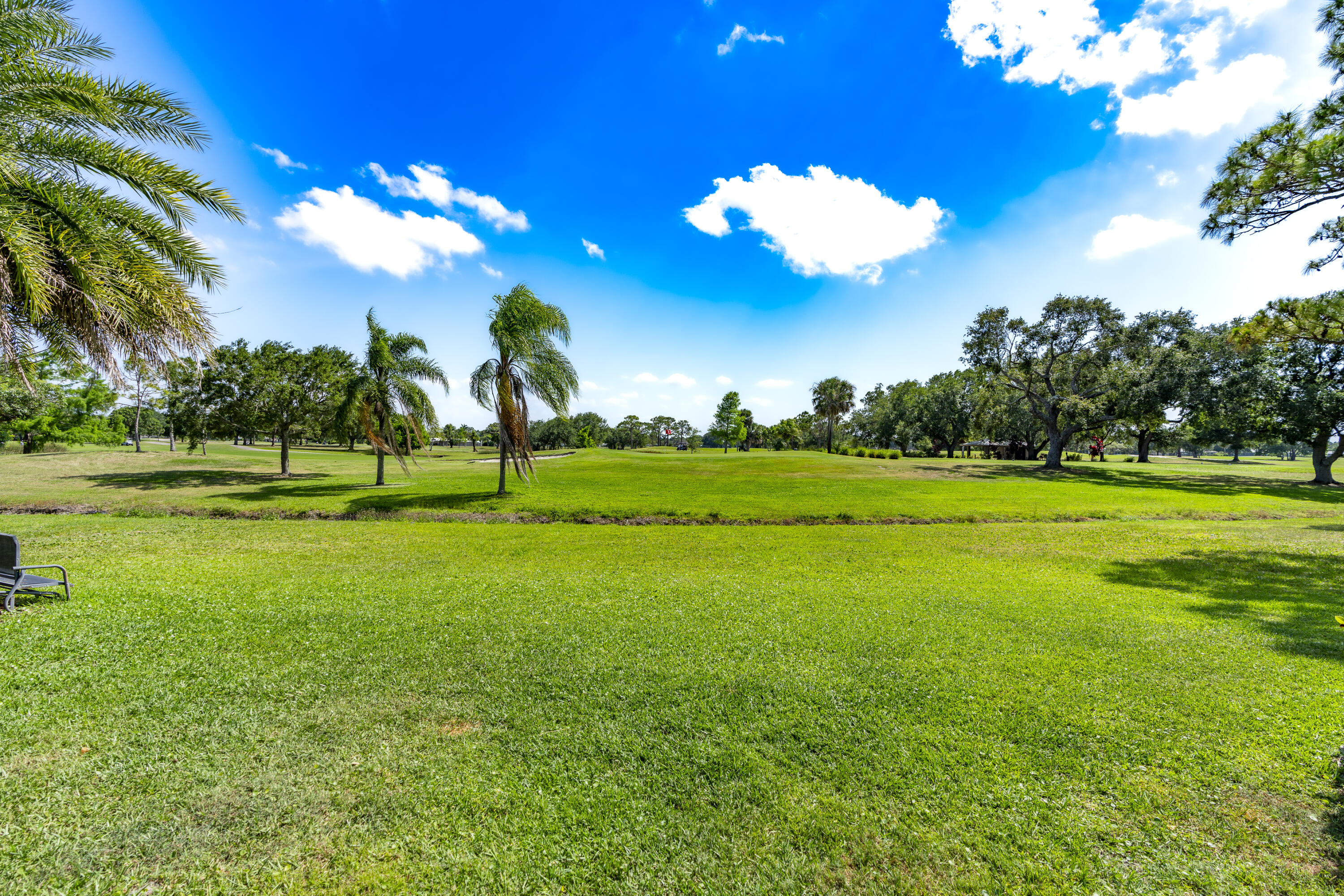 2025 Southeast Erwin Road Port St. Lucie, FL 34952 - Photo 4 of 76 iPixx_02_14