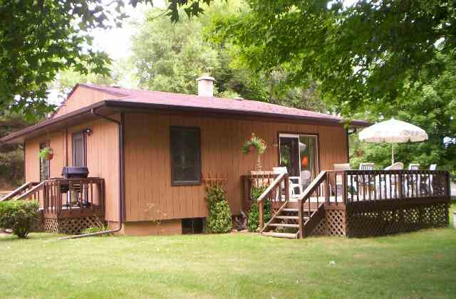 710 Gilletts Lake Road Jackson, MI 49201 - Photo 1 of 6 Photo 1