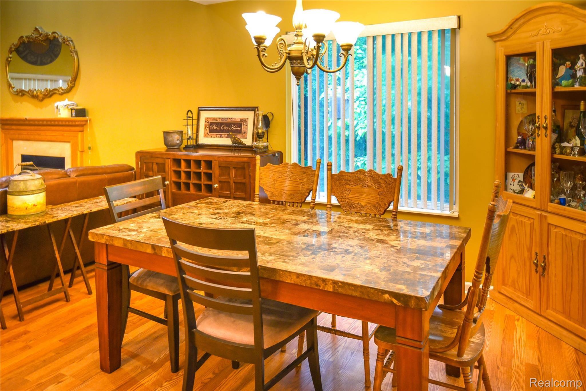493 Pine Tree Road Lake Orion, MI 48362 - Photo 23 of 63 20210625-WES_2270.jpg
