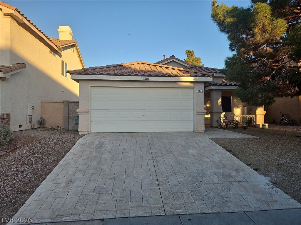2529 Vía Di Autostrada Henderson, NV 89074 - Photo 1 of 20