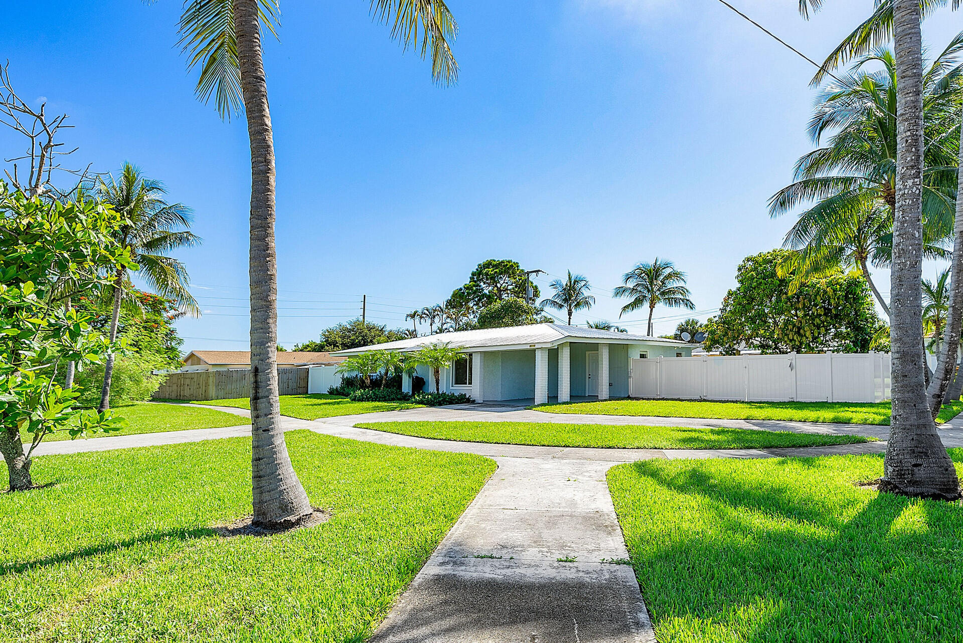 5000 Northwest 3rd Avenue Boca Raton, FL 33431 - Photo 17 of 21 front side