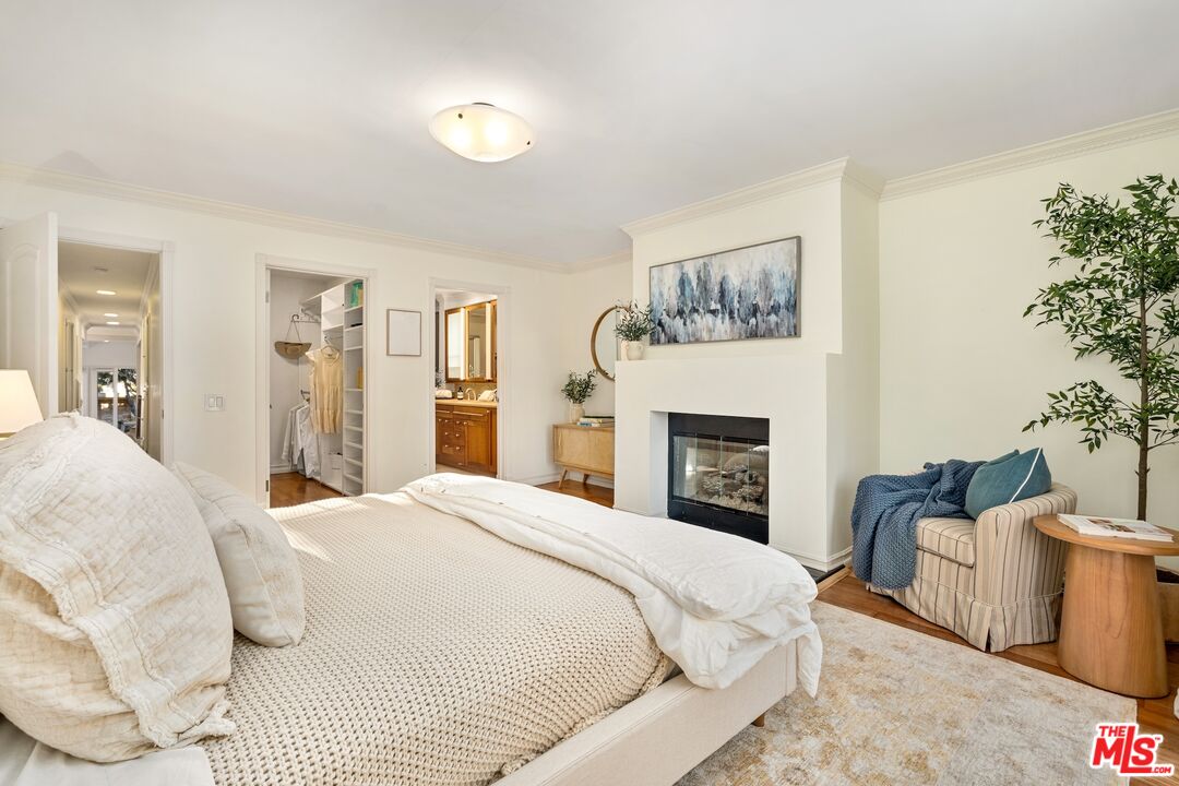 20 Ketch Street, Unit 1 Marina del Rey, CA 90292 - Photo 13 of 37