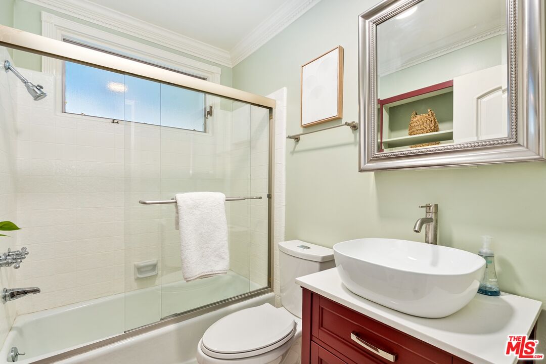 20 Ketch Street, Unit 1 Marina del Rey, CA 90292 - Photo 26 of 37