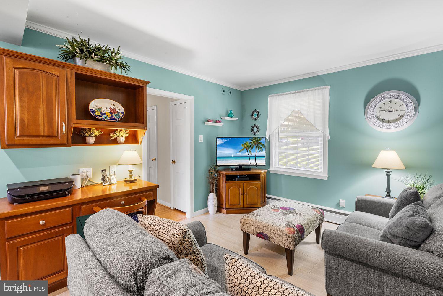 1913 Jody Road Meadowbrook, PA 19046 - Photo 5 of 39 Family Room