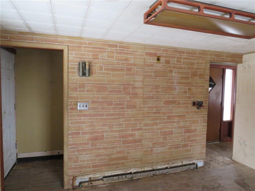 622 Pittsburgh Pike Ruffs Dale, PA 15679 - Photo 11 of 26 Gallery Image 11