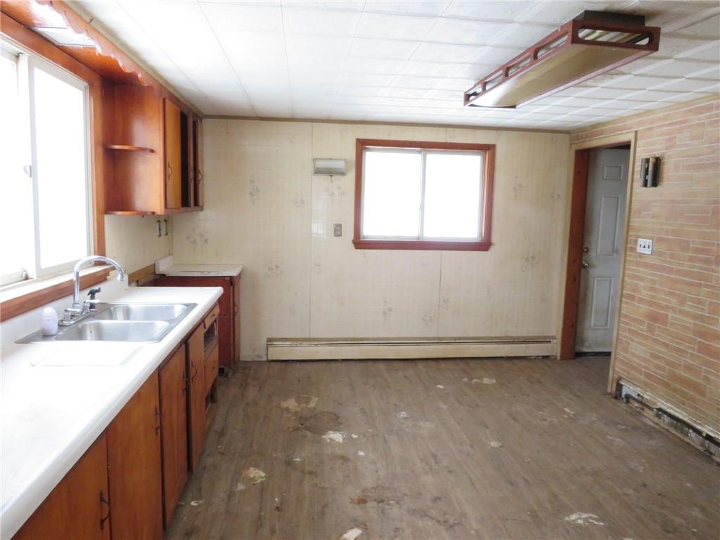 622 Pittsburgh Pike Ruffs Dale, PA 15679 - Photo 12 of 26 Gallery Image 12