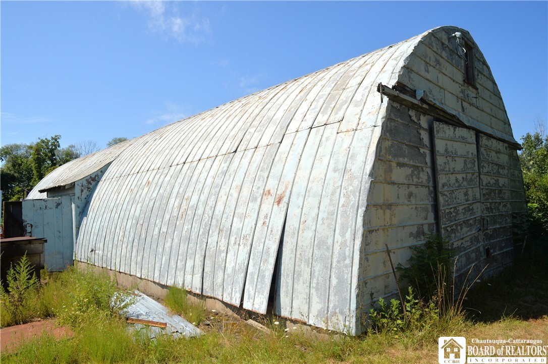 157 Willow Road Dunkirk, NY 14048 - Photo 6 of 45