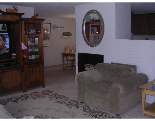 45 Amherst Road Beverly, MA 01915 - Photo 3 of 13 Gallery Image 3