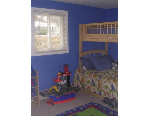 45 Amherst Road Beverly, MA 01915 - Photo 10 of 13 Gallery Image 10
