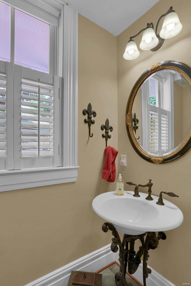 934 Rutger Street St. Louis, MO 63104 - Photo 10 of 33 Gallery Image 10