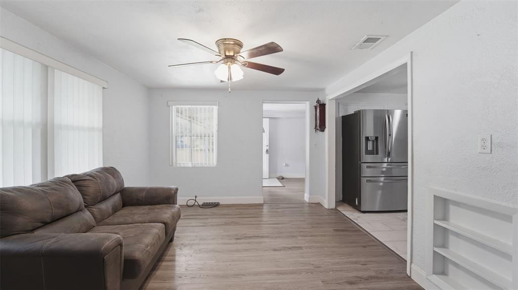 8 Angeles Road DeBary, FL 32713 - Photo 26 of 46