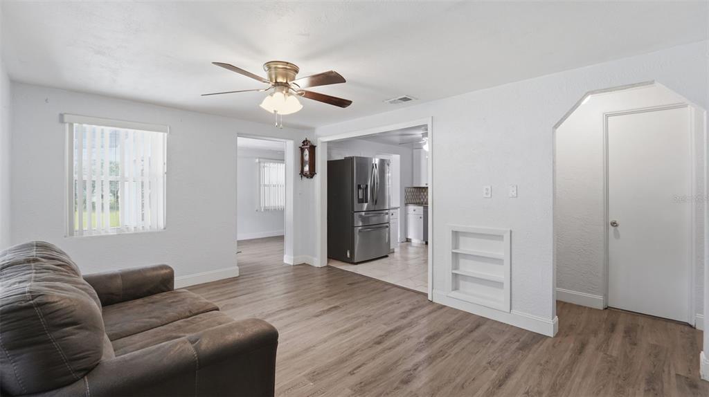 8 Angeles Road DeBary, FL 32713 - Photo 27 of 46