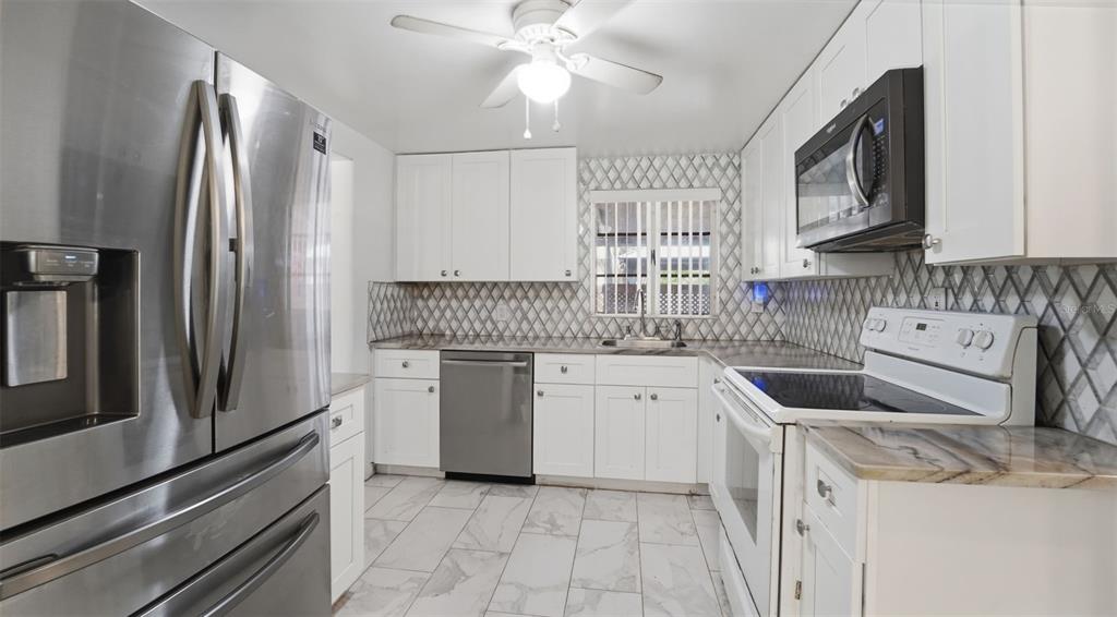 8 Angeles Road DeBary, FL 32713 - Photo 29 of 46