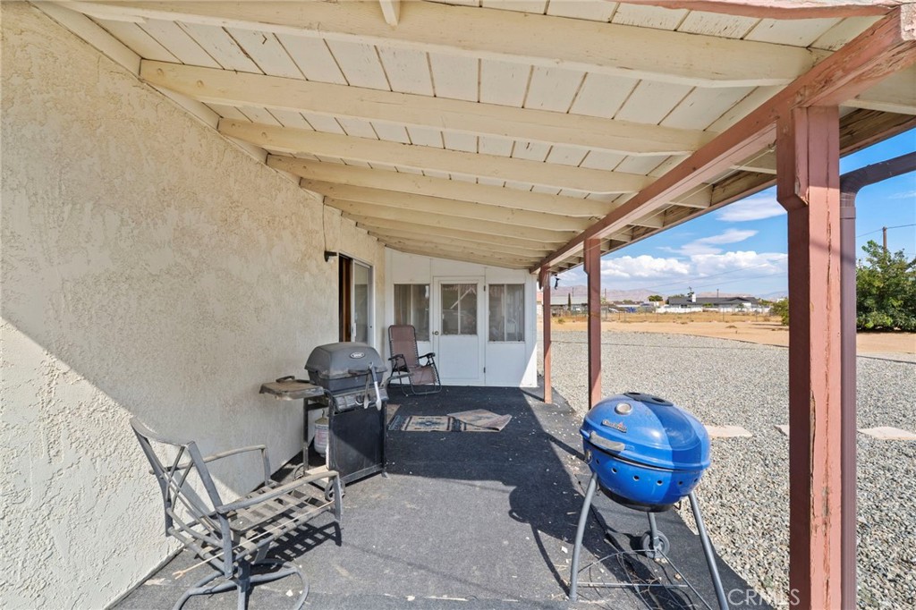 20971 Thunderbird Road Apple Valley, CA 92307 - Photo 34 of 40 Gallery Image 34