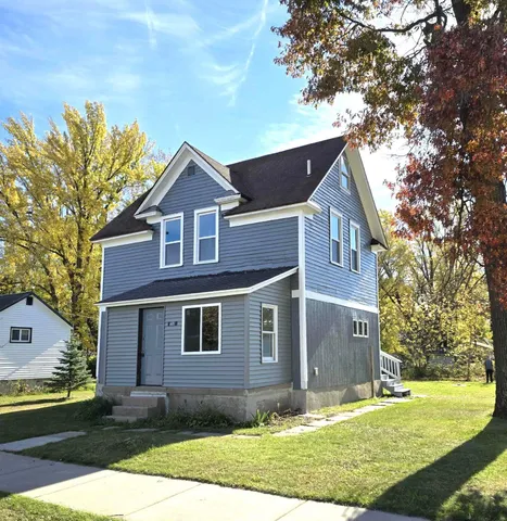 $114,900 | 601 Main Street, Redgranite, WI 54970