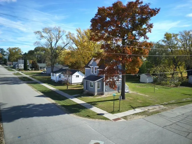 $114,900 | 601 Main Street, Redgranite, WI 54970