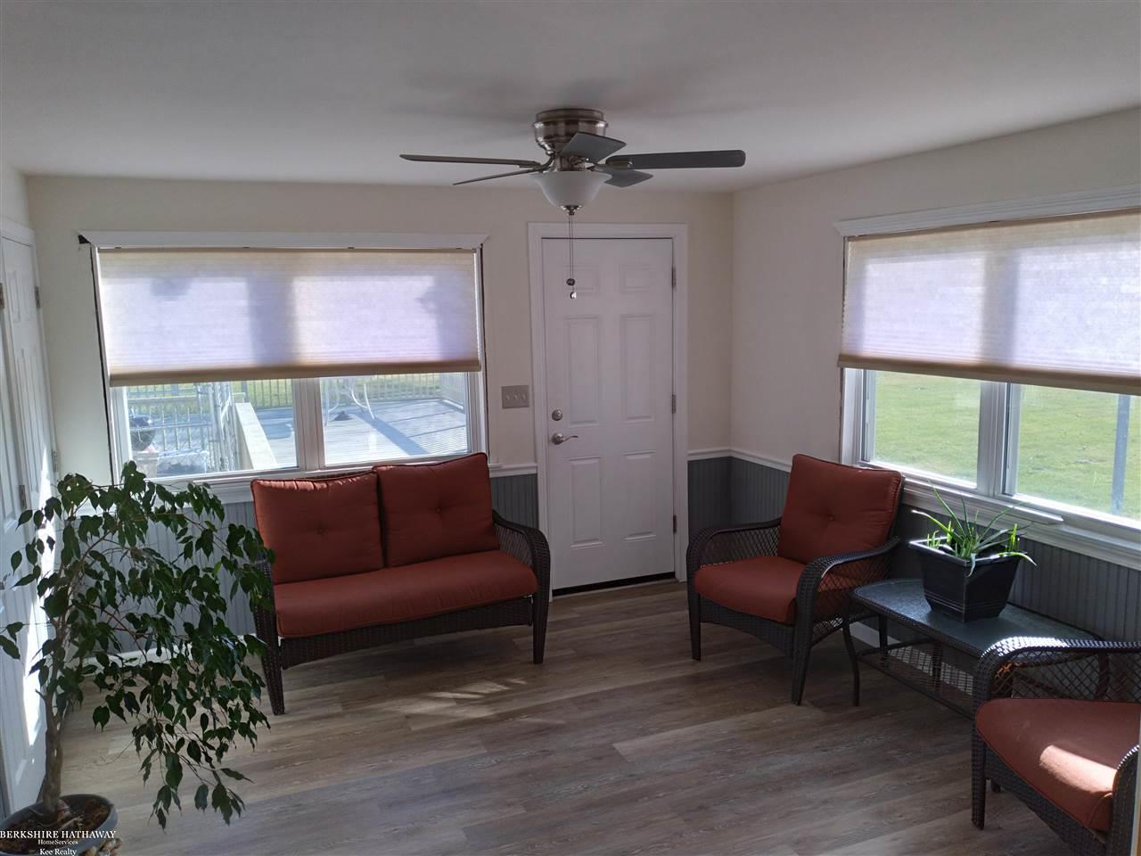 647 West Sebewaing Street Sebewaing, MI 48759 - Photo 9 of 25 50062675-8.JPG