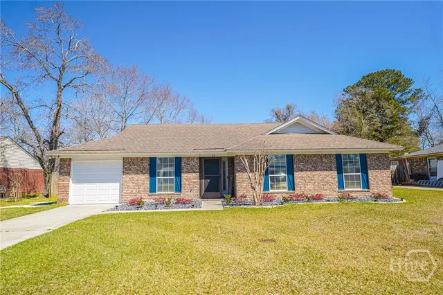 $2,350 | 66 Egrets Nest Lane, Richmond Hill, GA 31324