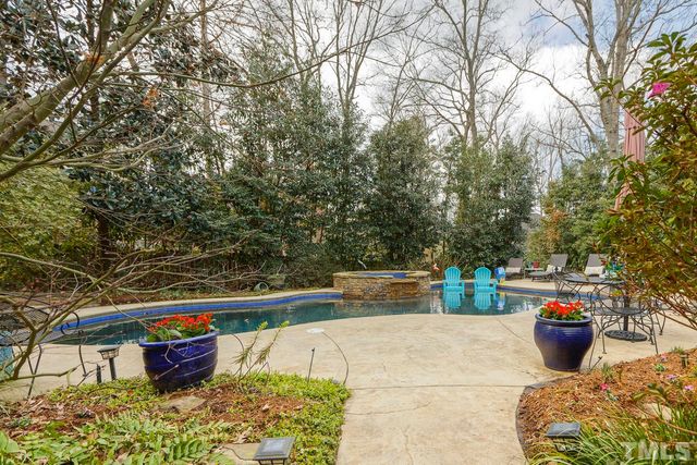 a outdoor view with a sitting space