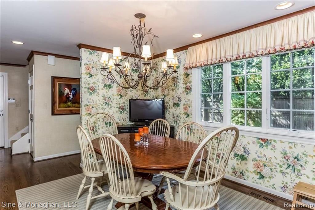 157 Kenwood Road Grosse Pointe Farms, MI 48236 - Photo 13 of 84