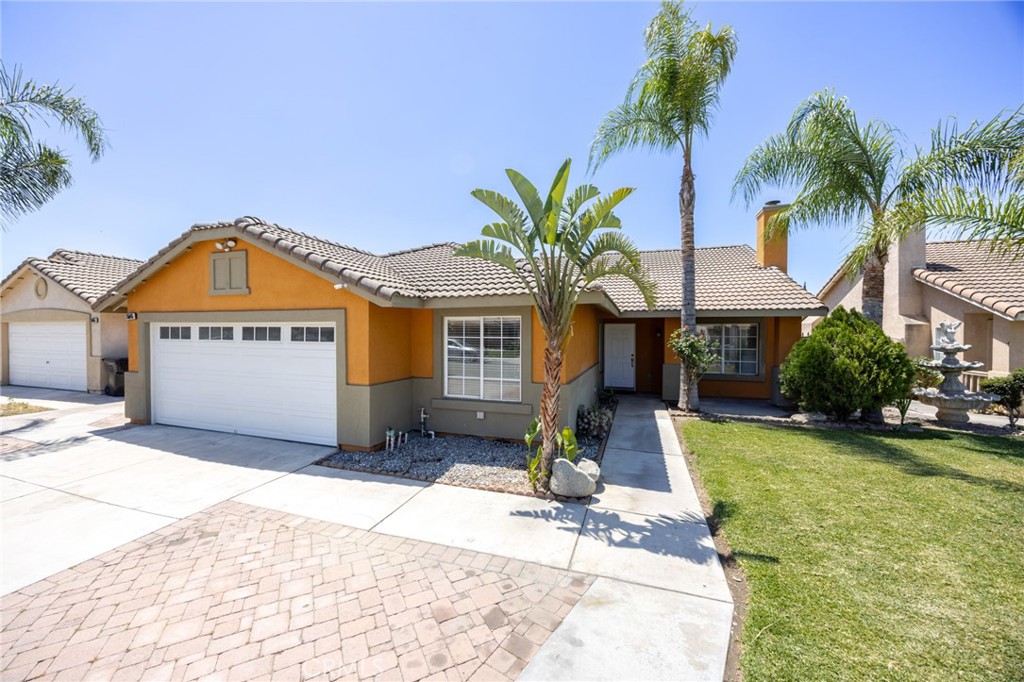 15045 Spring Street Fontana, CA 92335 - Photo 1 of 36