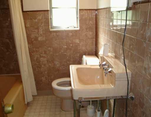 520 Unity Trestle Road Plum, PA 15239 - Photo 3 of 8 Master Bath/Spa.