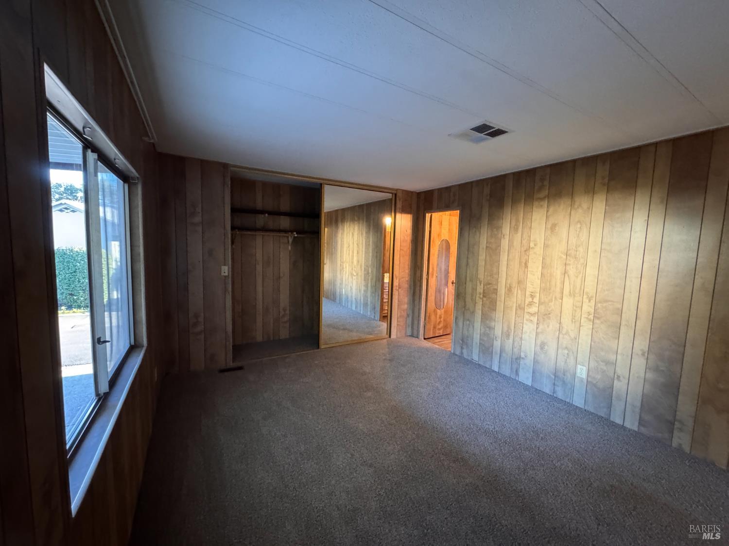 137 Bluestone Court Santa Rosa, CA 95409 - Photo 11 of 35 Primary Bedroom