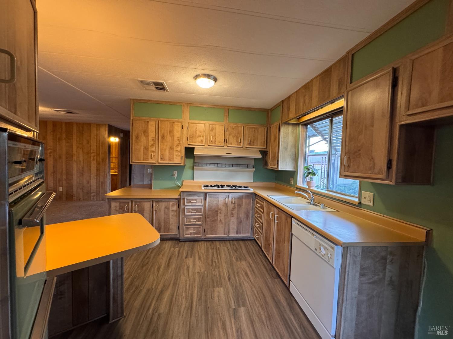 137 Bluestone Court Santa Rosa, CA 95409 - Photo 24 of 35