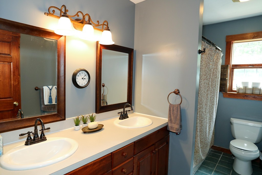 305 Knower Road Westminster, MA 01473 - Photo 17 of 30 Gallery Image 17
