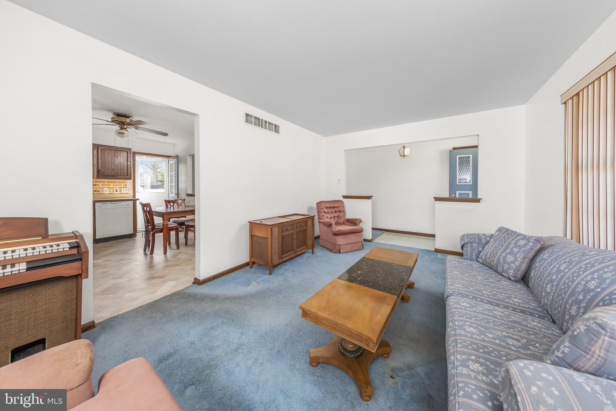 112 Ridgeway Lane Mullica Hill, NJ 08062 - Photo 8 of 17 Gallery Image 8