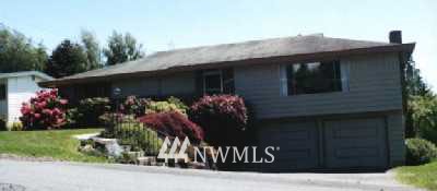 10233 Northeast 198th Street Bothell, WA 98011 - Photo 1 of 1 Gallery Image 1