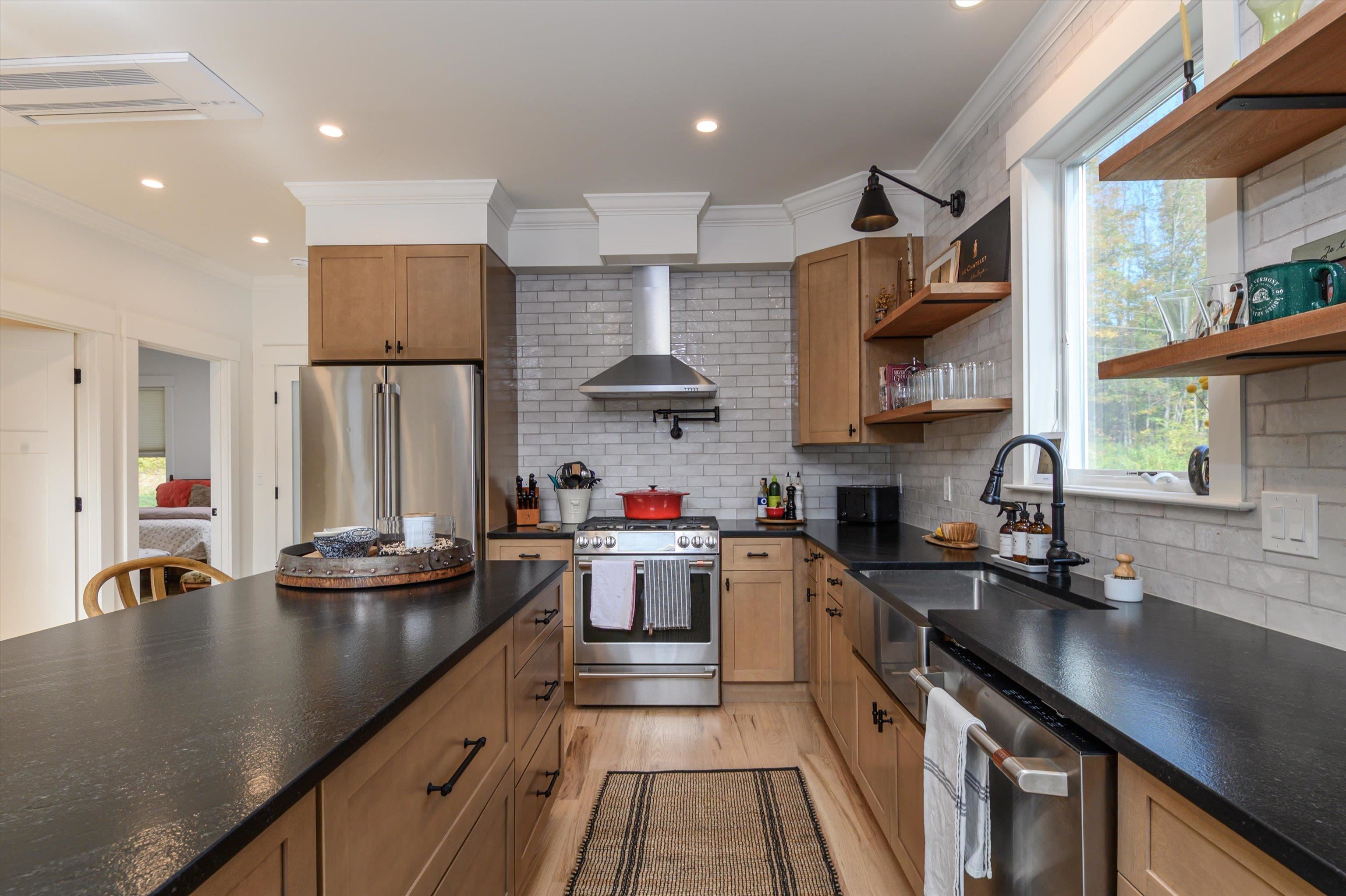 145 Russell Road Cavendish, VT 05142 - Photo 21 of 60