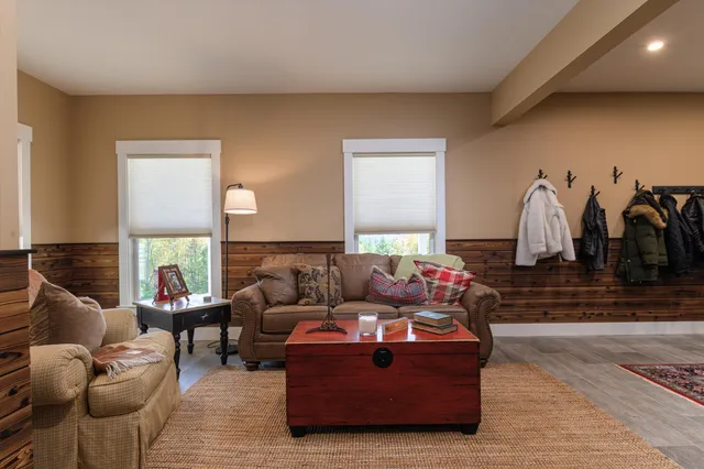 $1,175,000 | 145 Russell Road, Cavendish, VT 05142