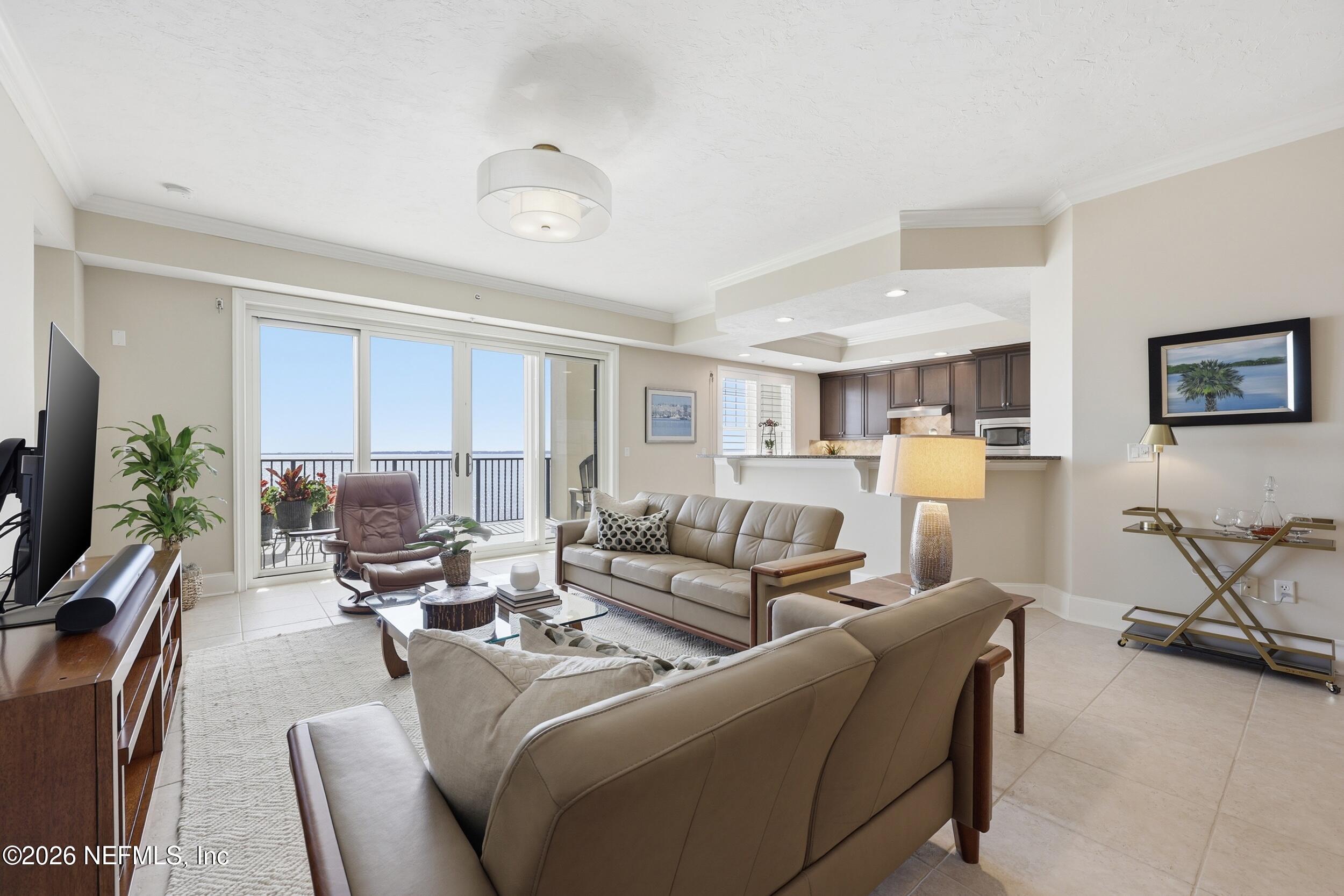 2358 Riverside Avenue, Unit 304 Jacksonville, FL 32204 - Photo 27 of 127 LIVING AREA