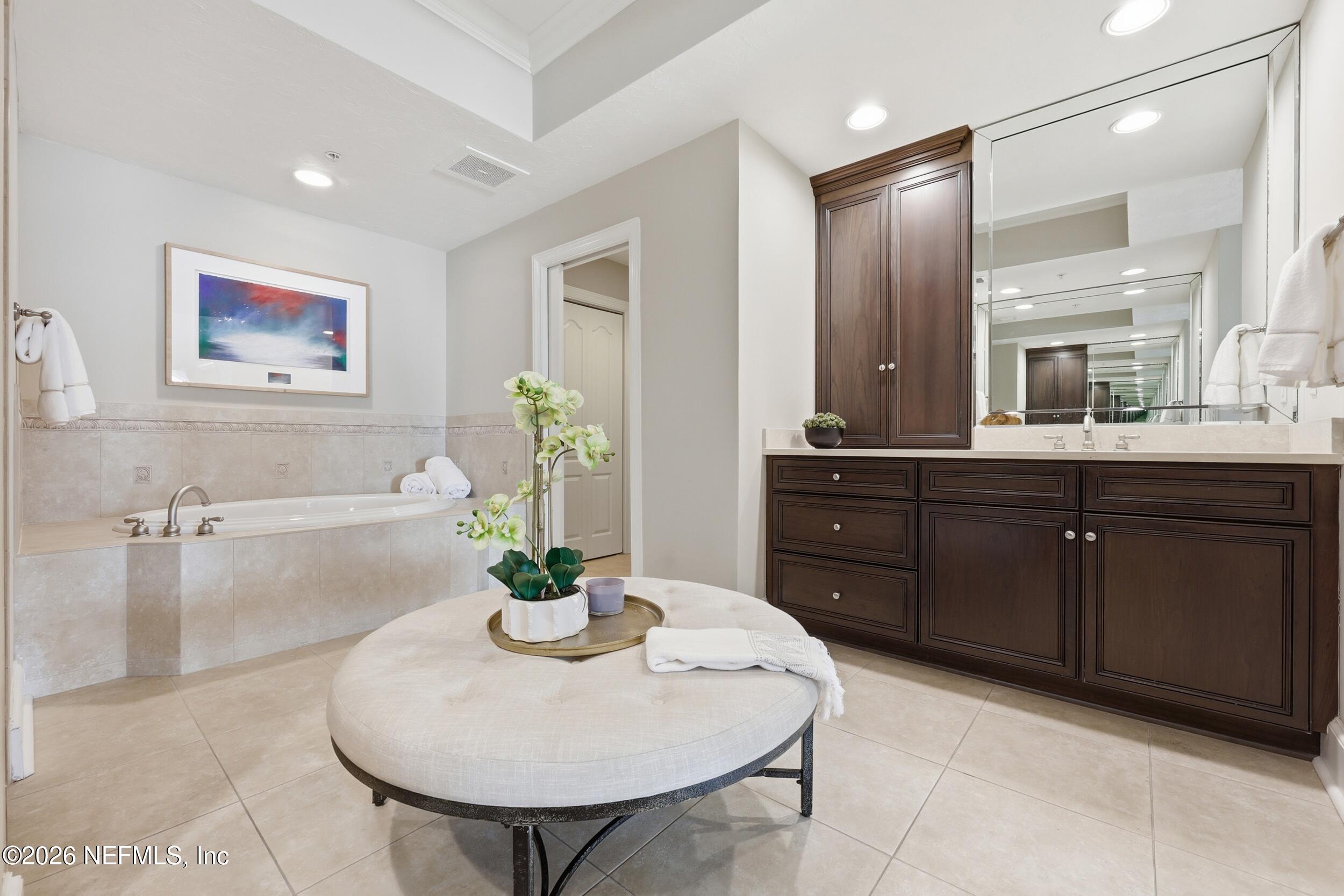 2358 Riverside Avenue, Unit 304 Jacksonville, FL 32204 - Photo 49 of 127 PRIMARY BATH