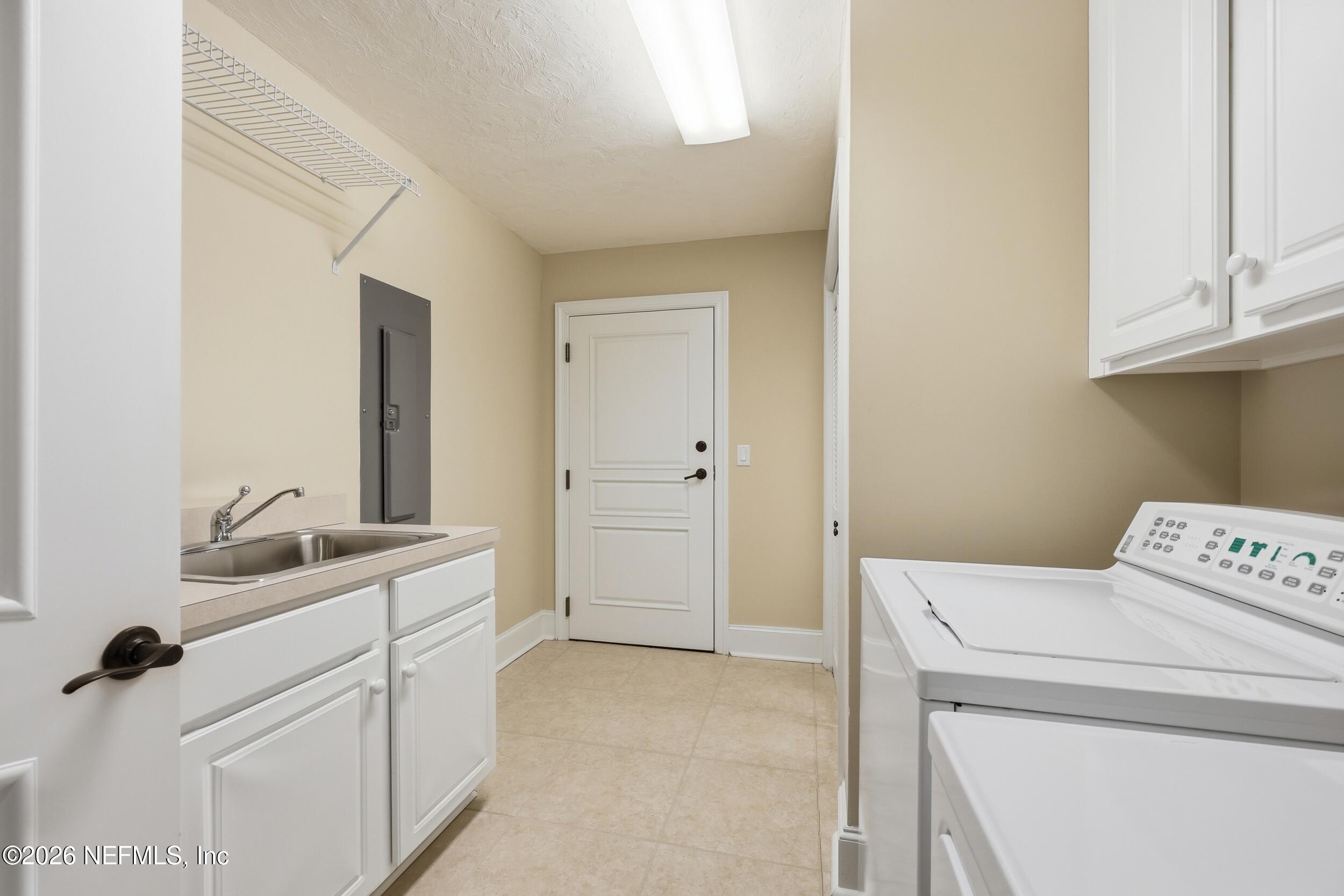 2358 Riverside Avenue, Unit 304 Jacksonville, FL 32204 - Photo 67 of 127 LAUNDRY ROOM