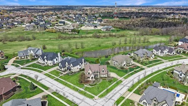 $1,189,999 | 11294 York Court, Frankfort, IL 60423