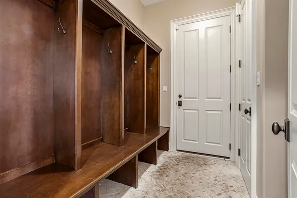 $1,189,999 | 11294 York Court, Frankfort, IL 60423