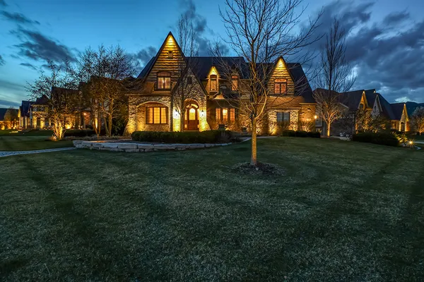 $1,189,999 | 11294 York Court, Frankfort, IL 60423