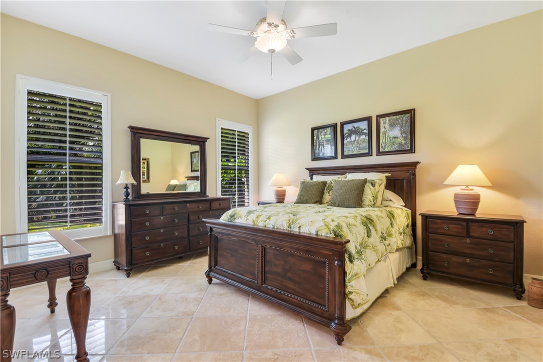 80 Logan Boulevard South Naples, FL 34119 - Photo 14 of 35