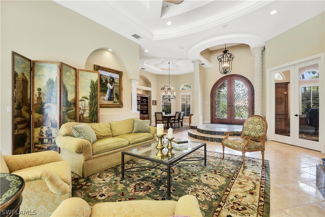 80 Logan Boulevard South Naples, FL 34119 - Photo 6 of 35