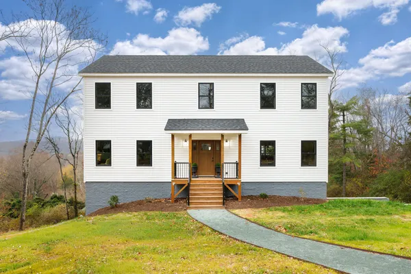$799,000 | 104 East Haven Court, Charlottesville, VA 22911